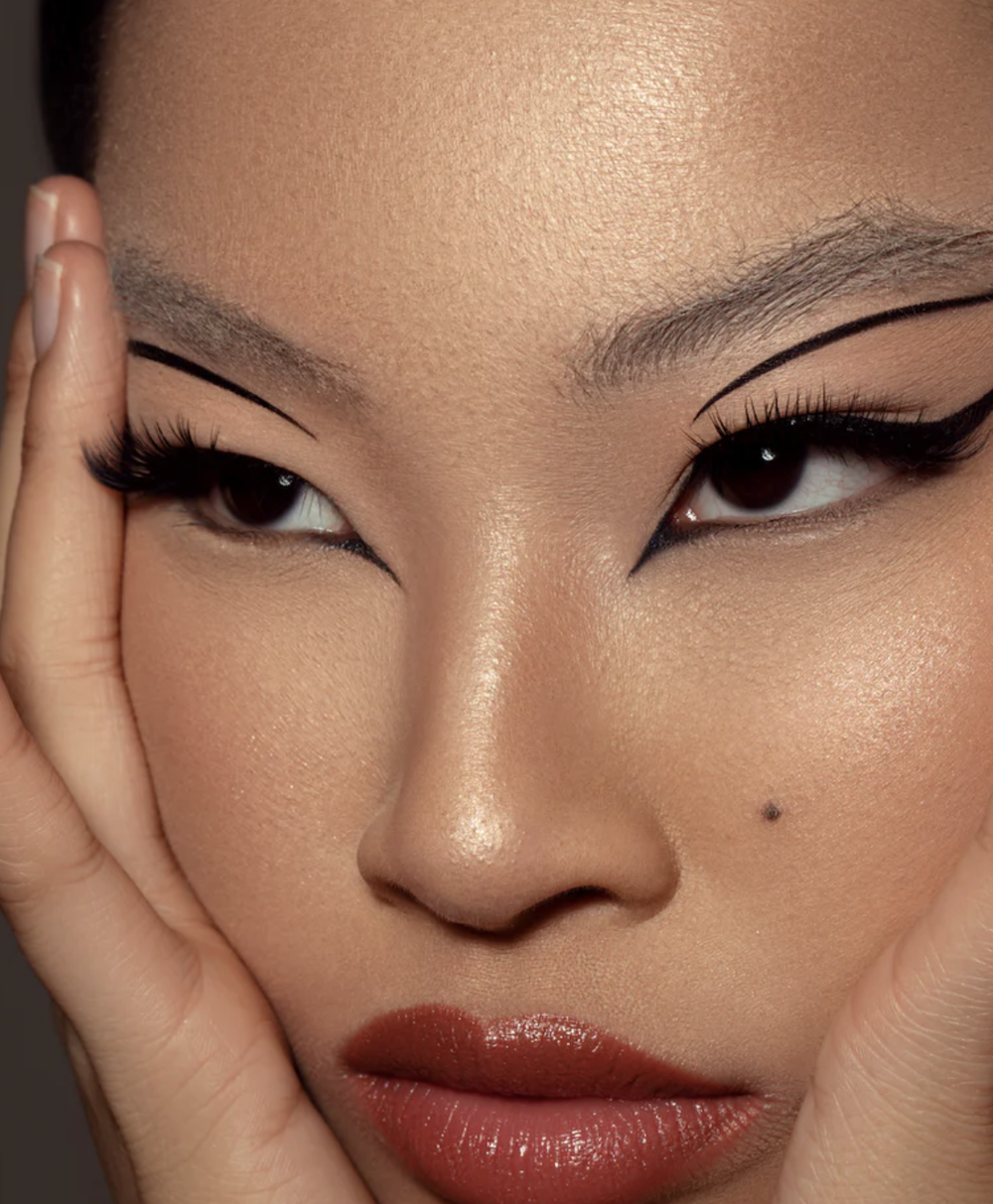 TuxedoLiner ™ Liquid Eyeliner