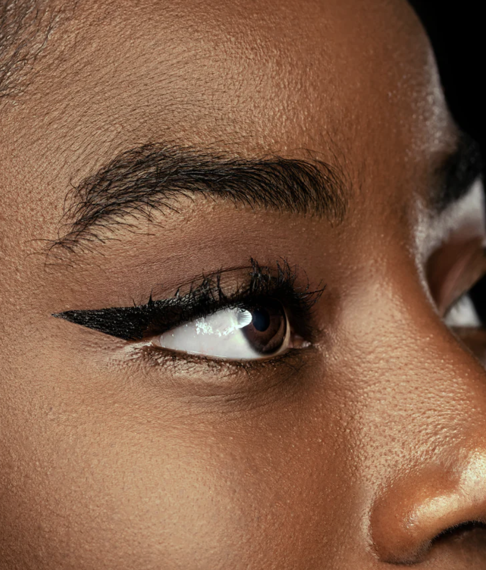 TuxedoLiner ™ Liquid Eyeliner